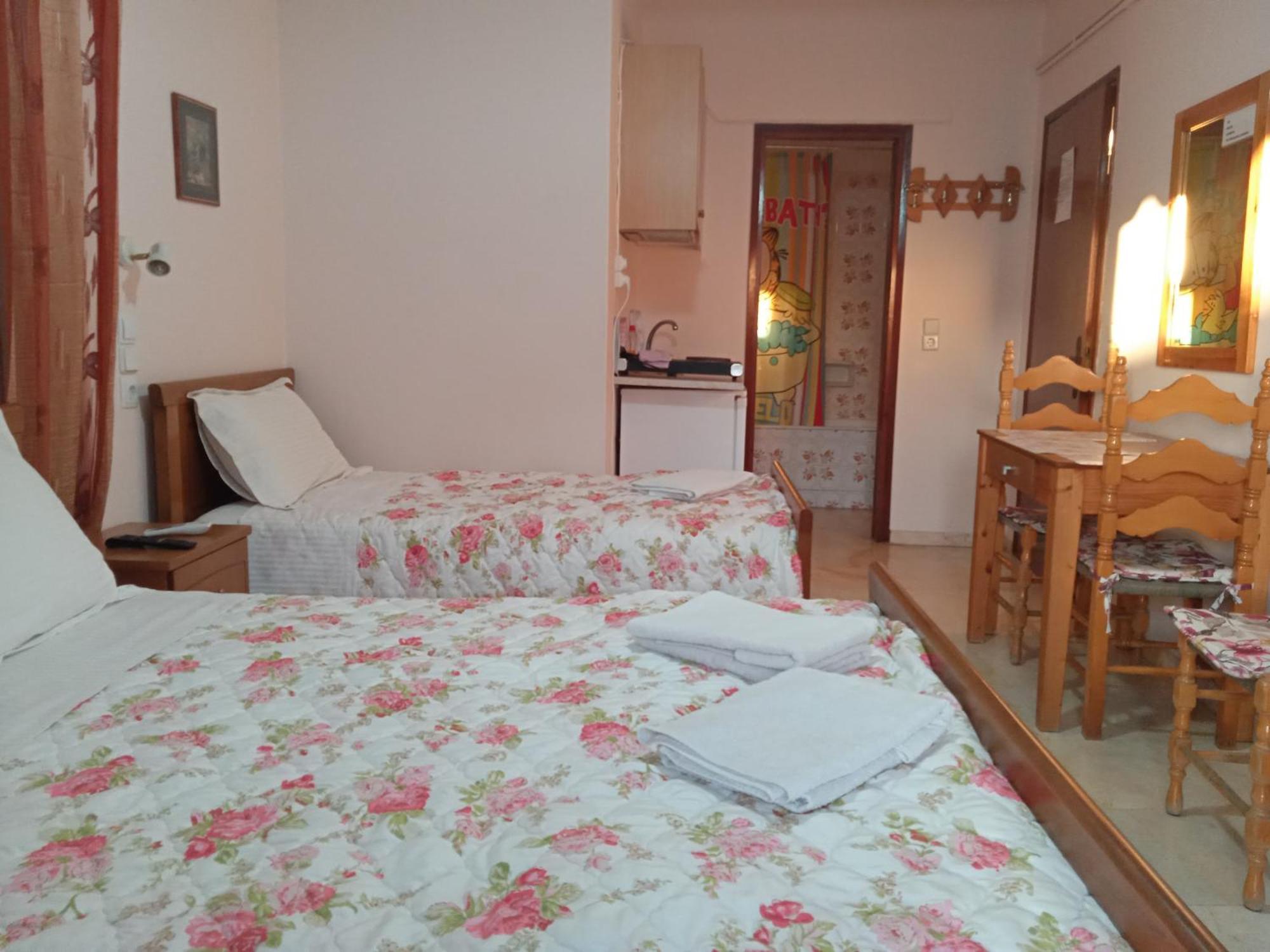 Dimitra Pentaliou Rooms Камена-Вурла Номер фото