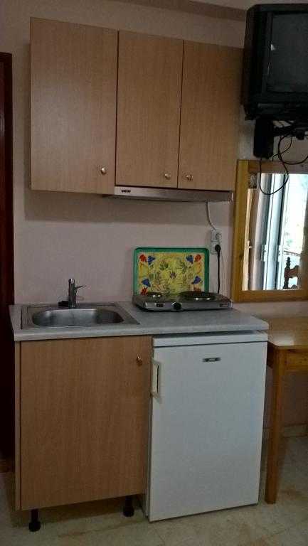 Dimitra Pentaliou Rooms Камена-Вурла Екстер'єр фото