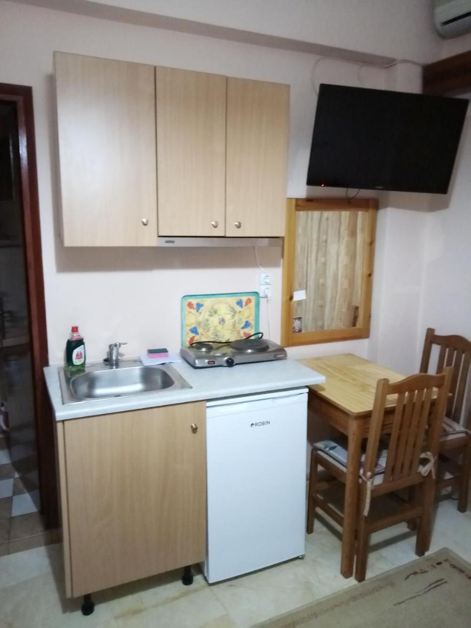 Dimitra Pentaliou Rooms Камена-Вурла Екстер'єр фото